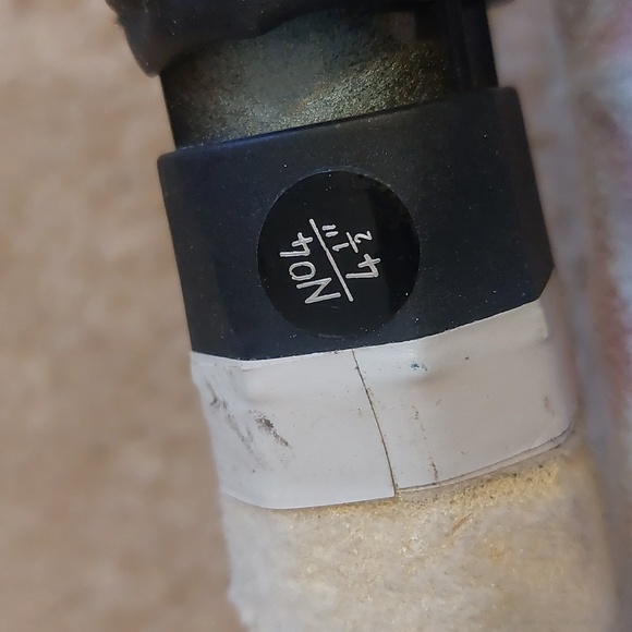 TENNIS RACQUET - Picture 4 of 7